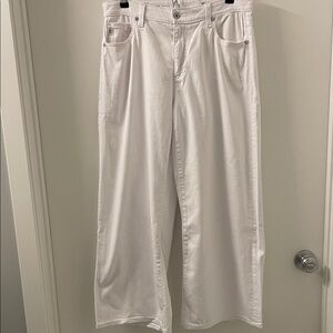 AG Adriano Goldschmied Saige Mid Rise Ankle Wide Leg Jeans. Washed. never worn